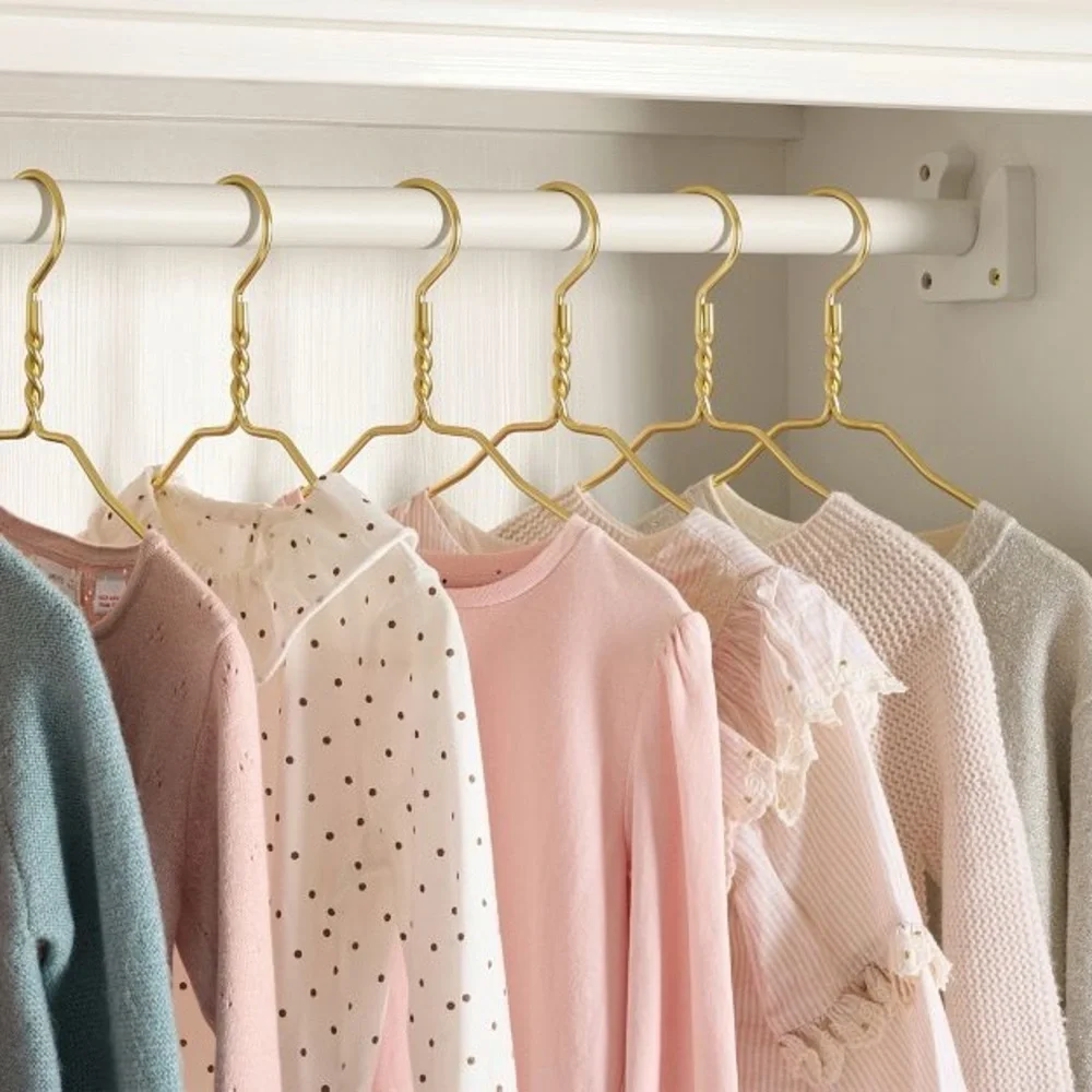 Set of 8 Gold Twist Aluminum Metal Hangers